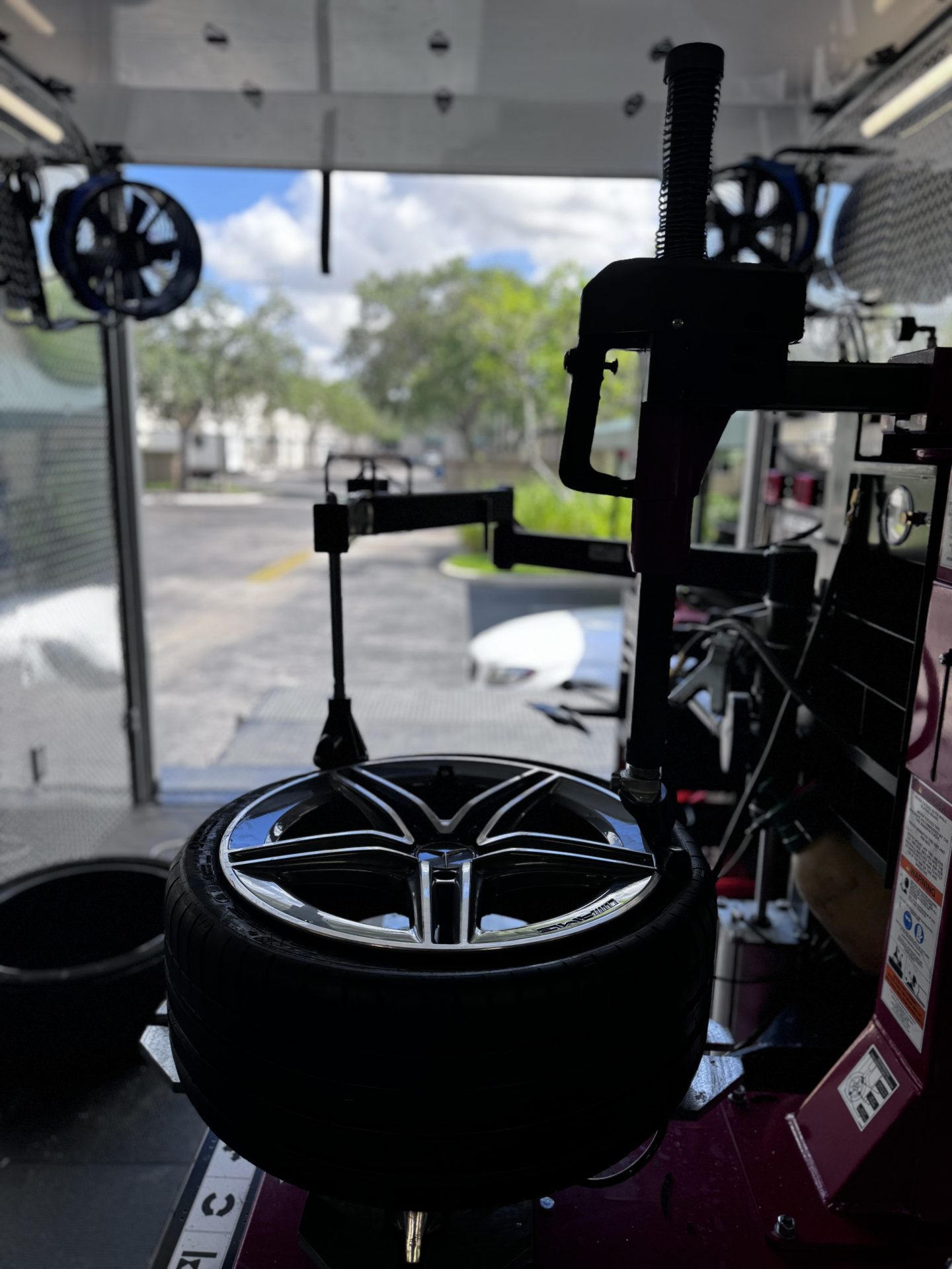 tire repair mobile